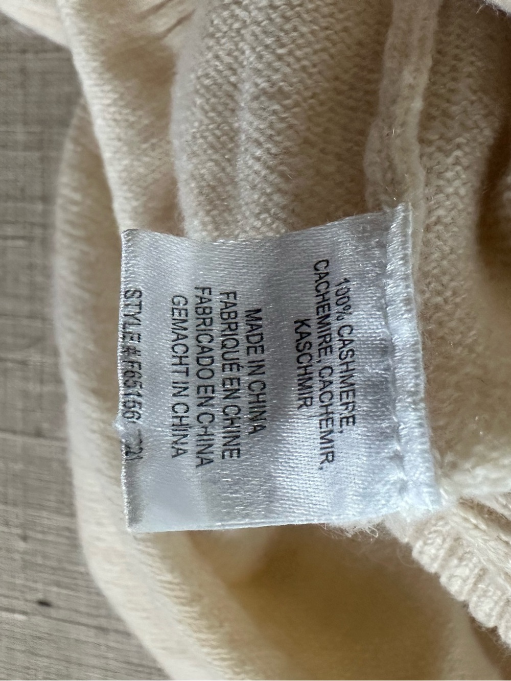 Minnie Rose Women's Cream V-Neck Sweater with Contrast Stitching - Picture 5 of 5